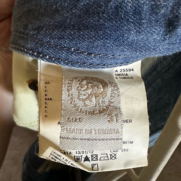 Diesel Jeans Viker W31 x L32 Regular Straigt - Picture 6 of 6